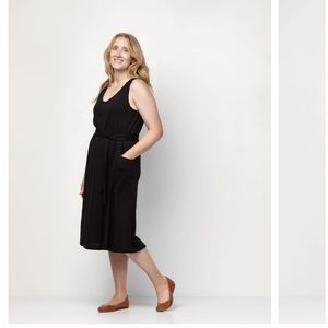 Wool& Summer Midi travel dress small EUC